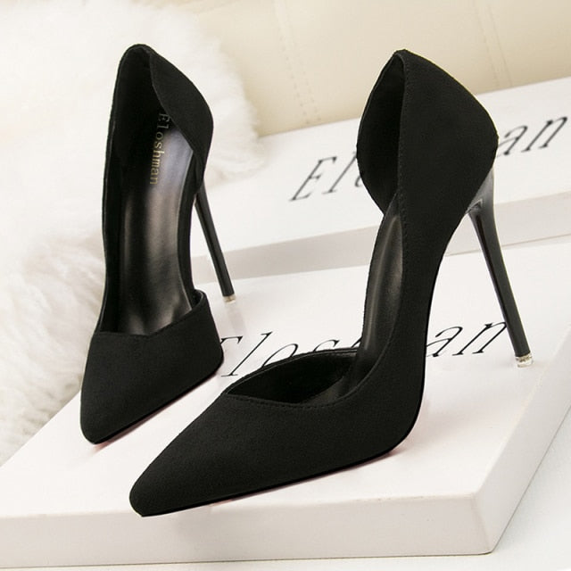 Woman Party Pumps